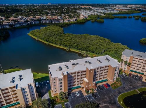 9203-6450 Shoreline Dr, ST PETERSBURG, FL, 33708-4593 | Card Image