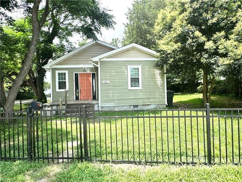 3101 Hurley Ave, Norfolk, VA, 23513-4104 | Card Image