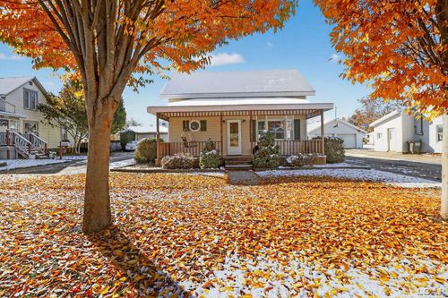 212 Cherry St, Blissfield, MI, 49228-1308 | Card Image