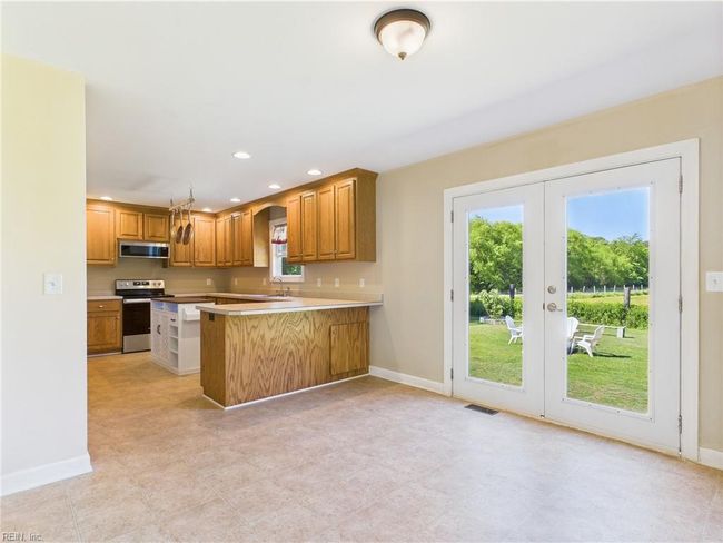 2012 Mark Pine Rd, House other with 2 bedrooms, 3 bathrooms and null parking in Hayes VA | Image 20
