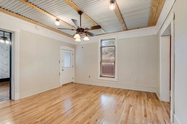 1302 S Crockett St, House other with 3 bedrooms, 3 bathrooms and null parking in Sherman TX | Image 8