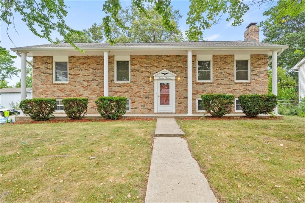 Ann Ave, Harrisonville, MO 64701