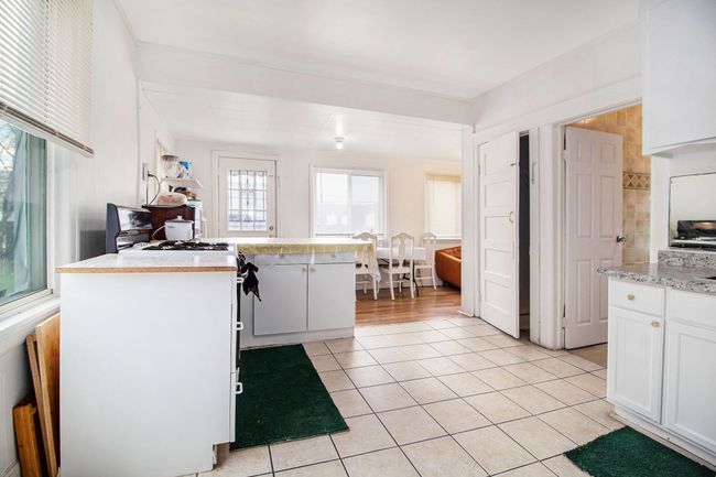21659 Conners Ave, House other with 4 bedrooms, 2 bathrooms and null parking in Warren MI | Image 6