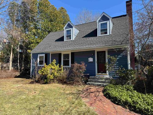 26 Edgewood Rd, Durham, NH, 03824-1932 | Card Image