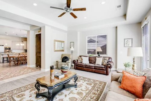 2061 N Pebble Beach Dr, Washington, UT, 84780-8888 | Card Image