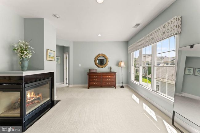 18985 Coreopsis Ter, Townhouse with 3 bedrooms, 4 bathrooms and null parking in LEESBURG VA | Image 42
