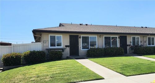 9938 Cedar St, Bellflower, CA, 90706 | Card Image