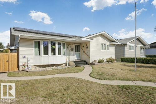 27 Millgrove Dr, Spruce Grove, AB, T7X2M7 | Card Image