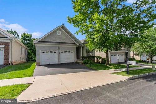 183 Sloan Rd, PHOENIXVILLE, PA, 19460-6108 | Card Image