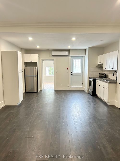 1-316 Front St, Belleville, ON, K8N2Z8 | Card Image