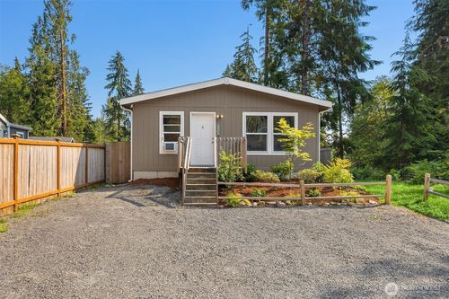 23418 Pearce Way, Granite Falls, WA, 98252-8911 | Card Image