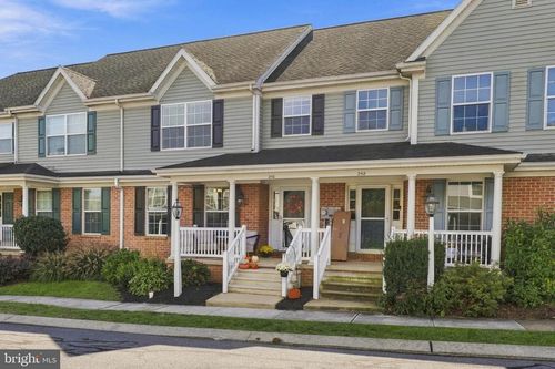 256 Cool Creek Way, LANCASTER, PA, 17602-6127 | Card Image