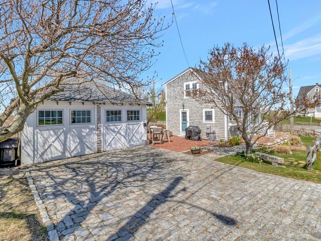 65 Holbrook Ave, House other with 1 bedrooms, 2 bathrooms and 4 parking in Hull MA | Image 30