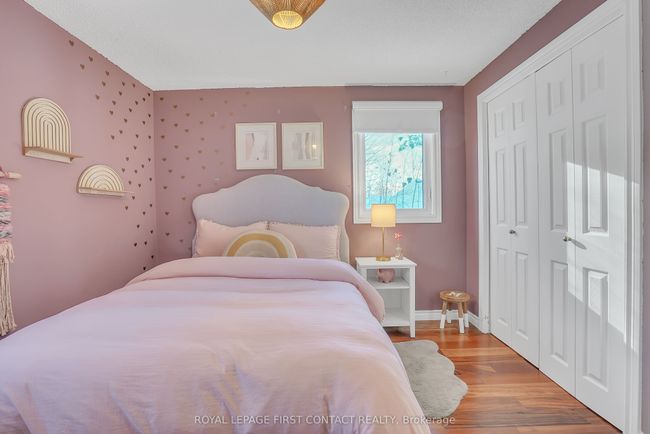 11 Vernar Dr, House other with 4 bedrooms, 3 bathrooms and 6 parking in Midhurst ON | Image 35