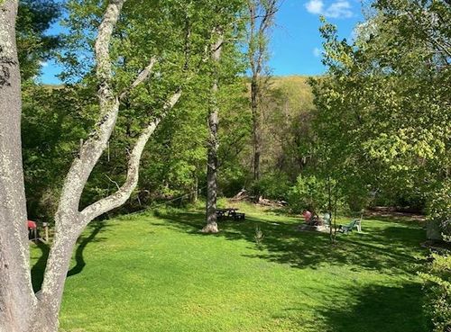 25 Manor Ln, Westbrookville, NY, 12785-5010 | Card Image