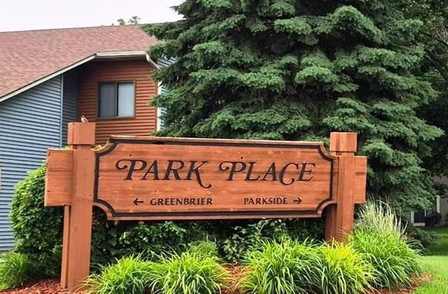 Park Place Townhome Complex | Image 7