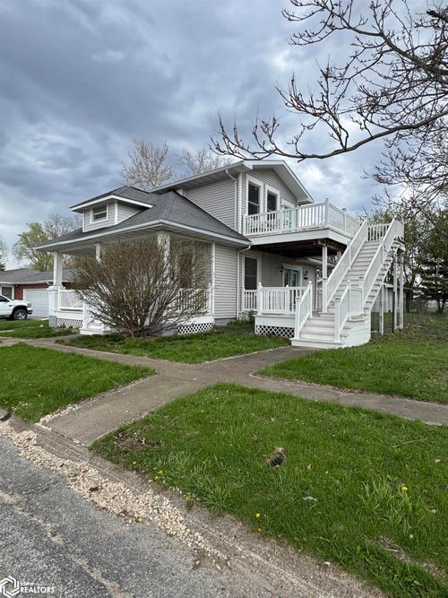 507 4th St, West Point, IA, 52656-9415 | Card Image