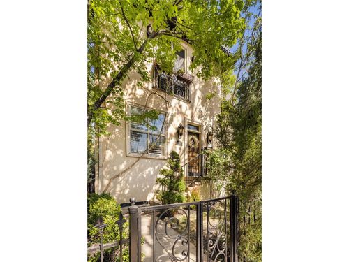 2527 Tremont Pl, Denver, CO, 80205 | Card Image