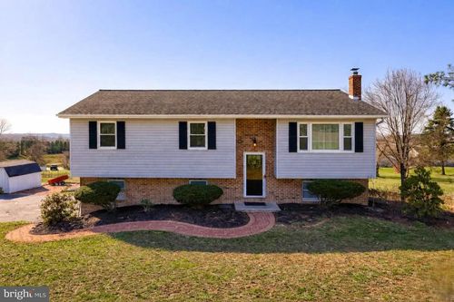 433 Sleepy Hollow Drive, MOHRSVILLE, PA, 19541 | Card Image