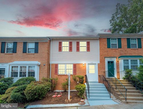 7805 Trevino Ln, FALLS CHURCH, VA, 22043-3509 | Card Image