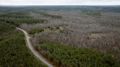 8072 Old Hohenwald Rd, Linden, TN, 37096-2509 | Card Image