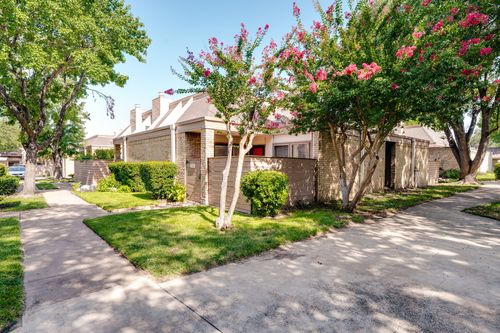 apt-1100-3121 Park Ln, Dallas, TX, 75220-2742 | Card Image