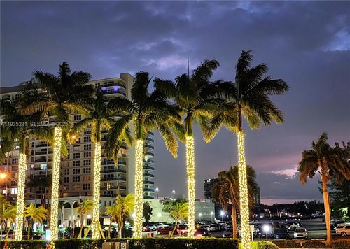 apt-425-3725 S Ocean Dr, Hollywood, FL, 33019-2908 | Card Image