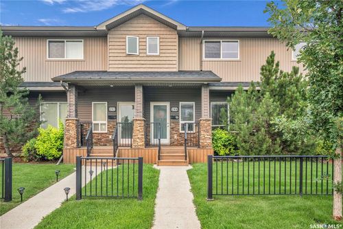 288 Willowgrove Lane, Saskatoon, SK, S7W0H8 | Card Image