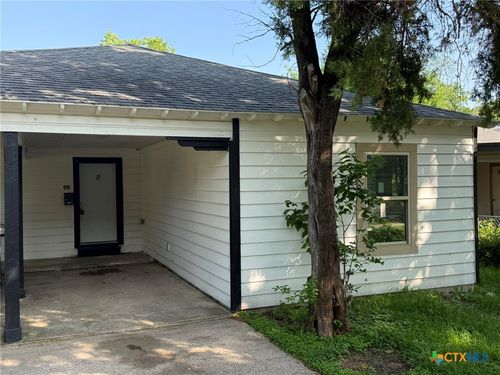 908 Wells St, Killeen, TX, 76541-7360 | Card Image