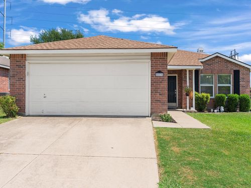 8813 Swan Park Dr, Denton, TX, 76210-0834 | Card Image