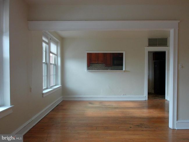 APT-4F - 7876 Spring Ave, Condo with 2 bedrooms, 1 bathrooms and null parking in ELKINS PARK PA | Image 8