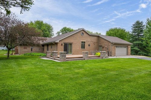 8131 E Creek Road, BRADFORD, WI, 53546 | Card Image