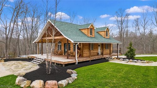 19462 Kansas Rd, Salesville, OH, 43778-9769 | Card Image