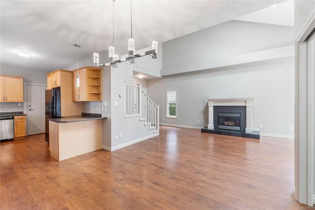 6195 Kenning Pl, House other with 3 bedrooms, 3 bathrooms and 4 parking in Nanaimo BC | Image 19