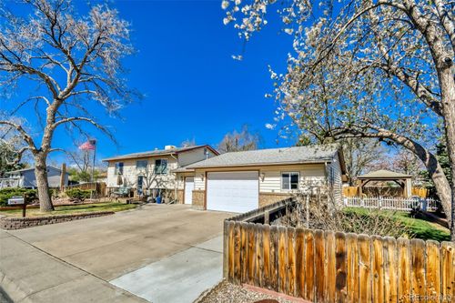 8141 Explorador Calle, Denver, CO, 80229 | Card Image