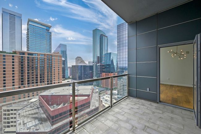 APT-2011 - 210 Lavaca St, Condo with 2 bedrooms, 3 bathrooms and 2 parking in Austin TX | Image 26