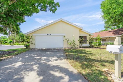 46-4238 Carriage Drive, SARASOTA, FL, 34241 | Card Image