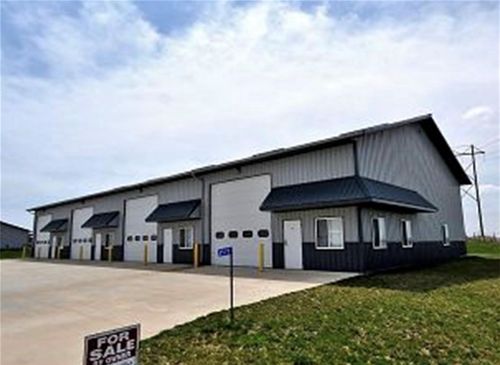 ste-a-3489 Dolphin Dr Se, Iowa City, IA, 52240-4785 | Card Image