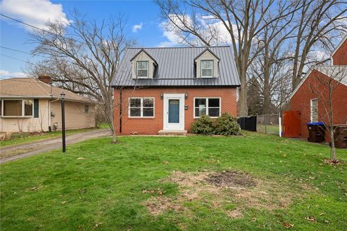 1908 Haywood St, Farrell, PA, 16121-1309 | Card Image