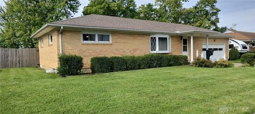 1321 Richmoor Rd, Springfield, OH, 45503-5621 | Card Image