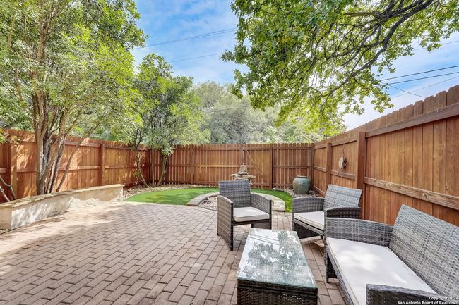 APT-604 - 2718 Old Field Dr, Condo with 2 bedrooms, 3 bathrooms and null parking in San Antonio TX | Image 35