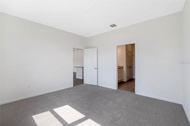 8928 Nuthatcher Dr, House other with 3 bedrooms, 2 bathrooms and null parking in LEESBURG FL | Image 10