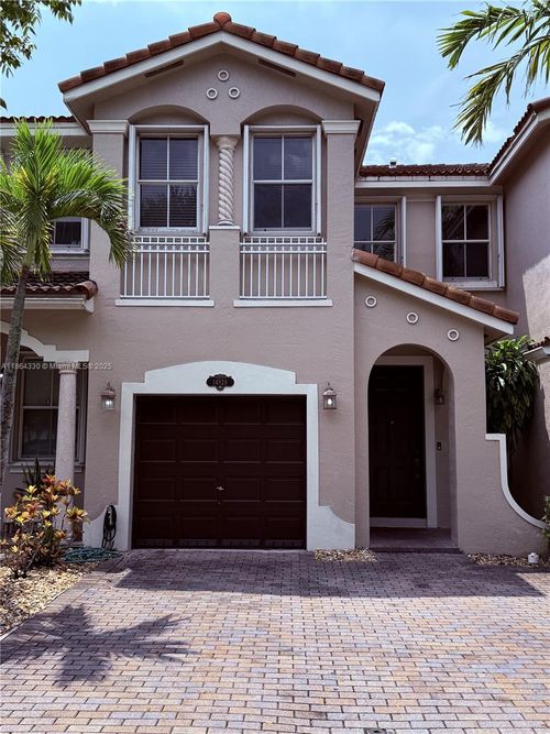 14928 Sw 23rd St, Miami, FL, 33185-5879 | Card Image