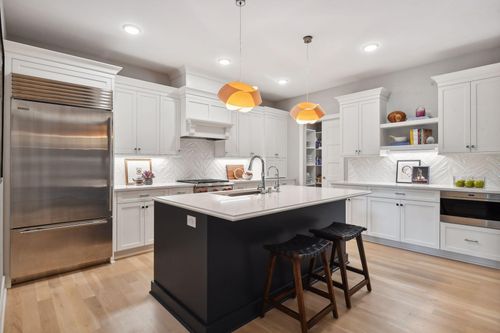 303-222 Ferndale Rd S, Wayzata, MN, 55391-4428 | Card Image