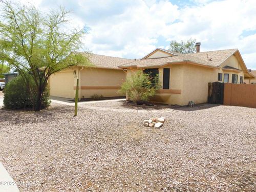 4776 W Rosebay Street, Tucson, AZ, 85742 | Card Image