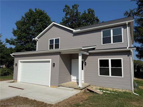 9279 Jackson St, Mentor, OH, 44060-4440 | Card Image
