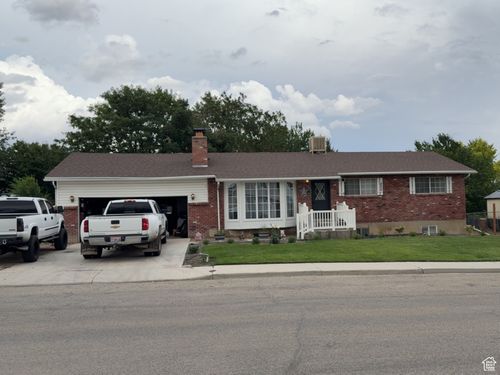 850 N Valley View Dr, Castle Dale, UT, 84513 | Card Image