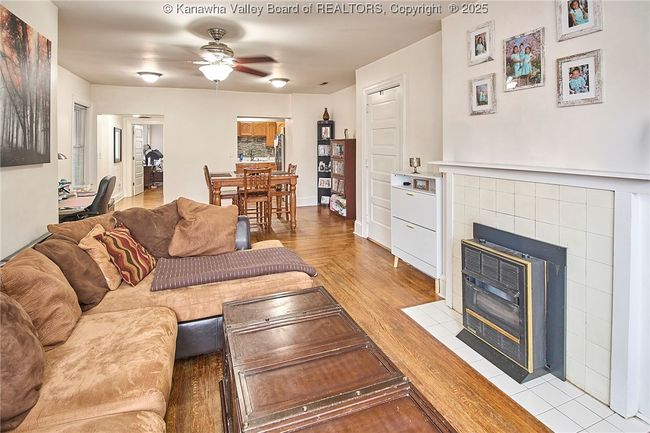 APT-231 - 1313 Lee St E, Condo with 2 bedrooms, 2 bathrooms and null parking in Charleston WV | Image 8
