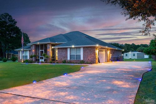 2424 Pineneedle Dr, Navarre, FL, 32566-7858 | Card Image