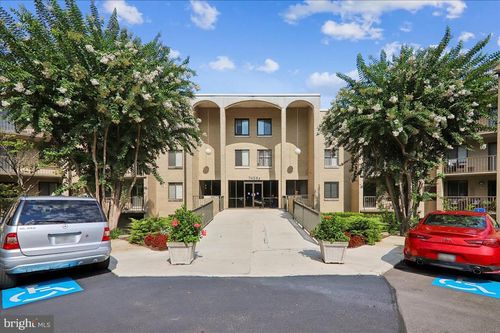 a-316-7425 Democracy Blvd, BETHESDA, MD, 20817-1228 | Card Image